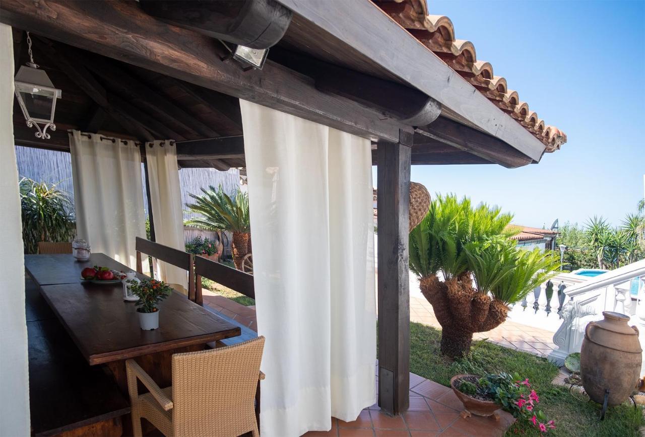 Вилла The Garden On Capri Масса-Лубренсе Экстерьер фото