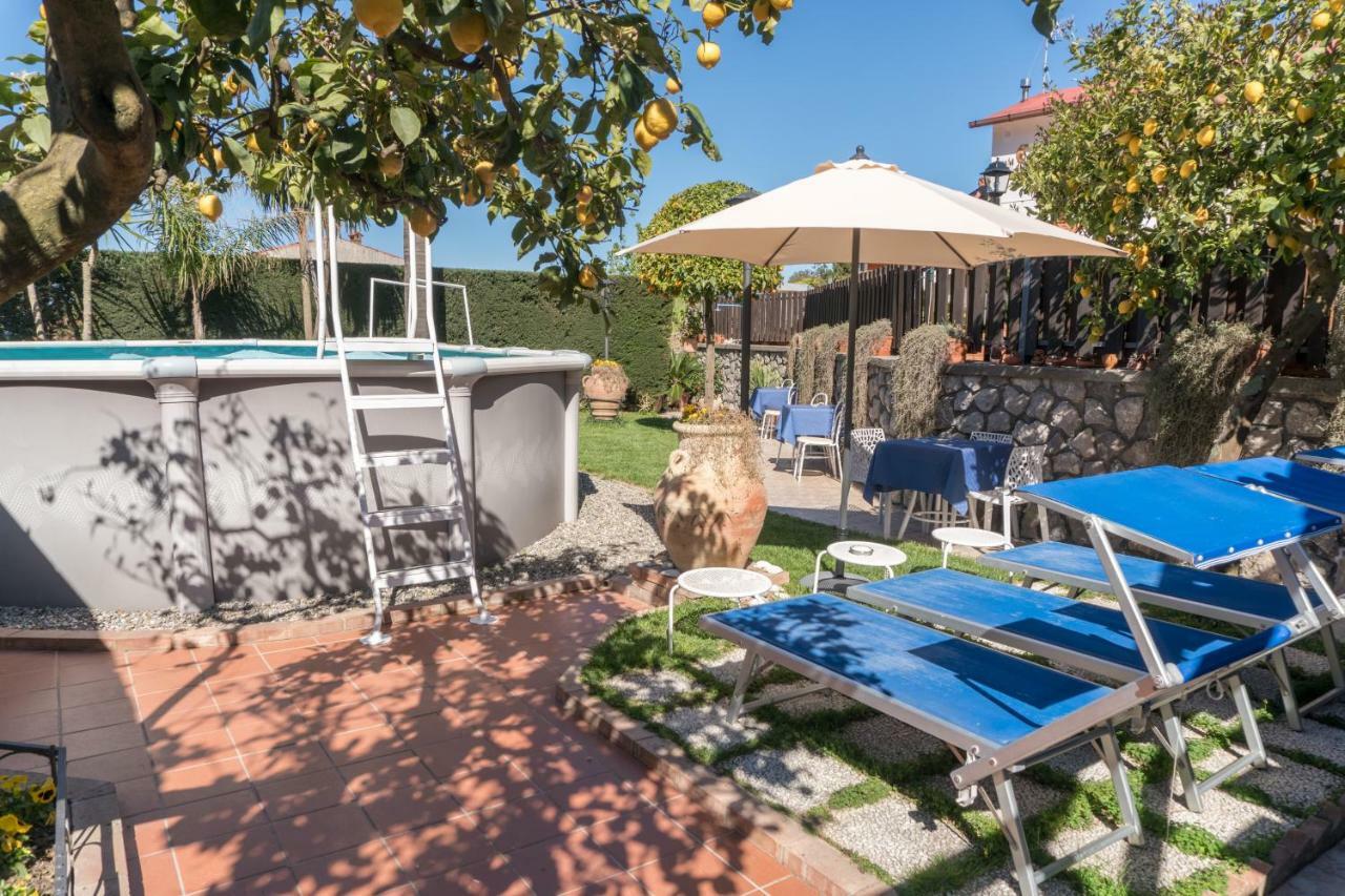 Вилла The Garden On Capri Масса-Лубренсе Экстерьер фото